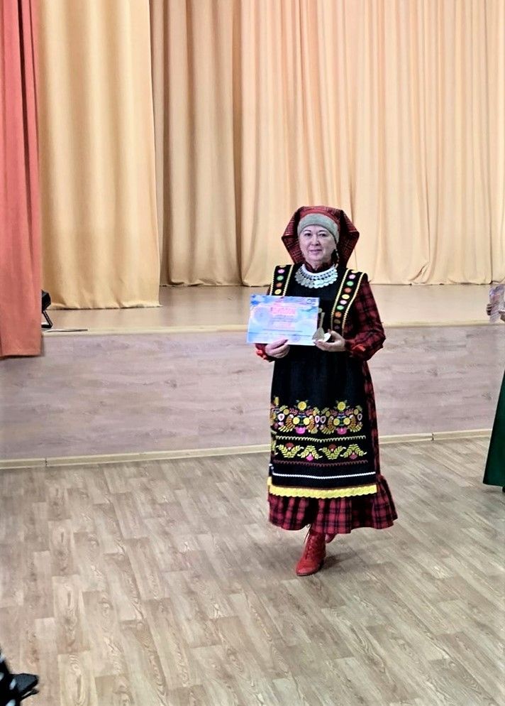 Наталья Чепкасова «Халык моңнары» конкурсында I дәрәҗә лауреат исемен яулады