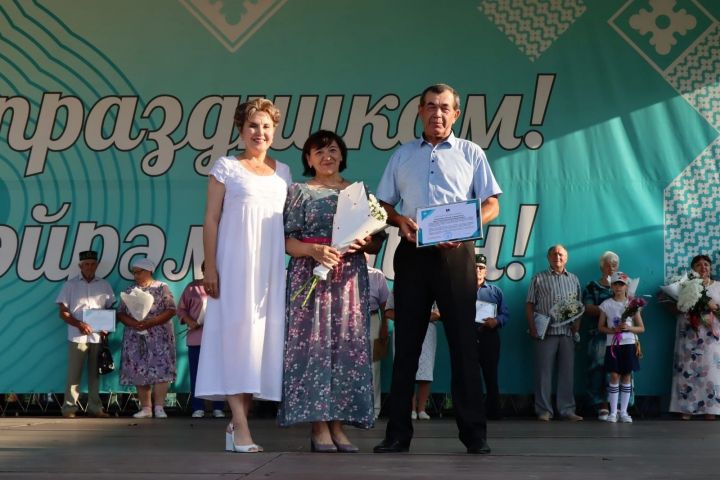 Валентина һәм Федор Мамаковлар 45 ел иңне-иңгә куеп татулыкта яшиләр