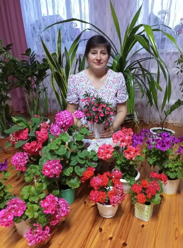 Лиза Федорова күңел хисләрен шигырьләргә сала