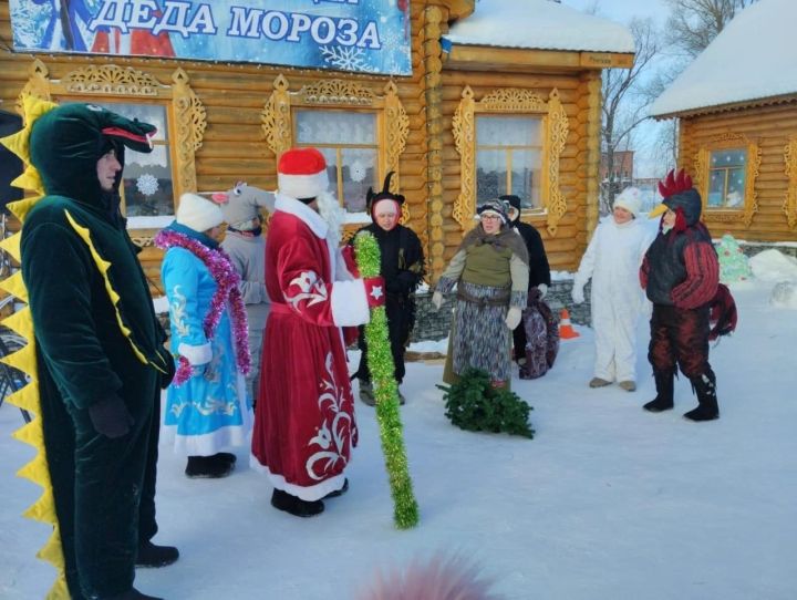 Чуралылар актив томышта яшиләр