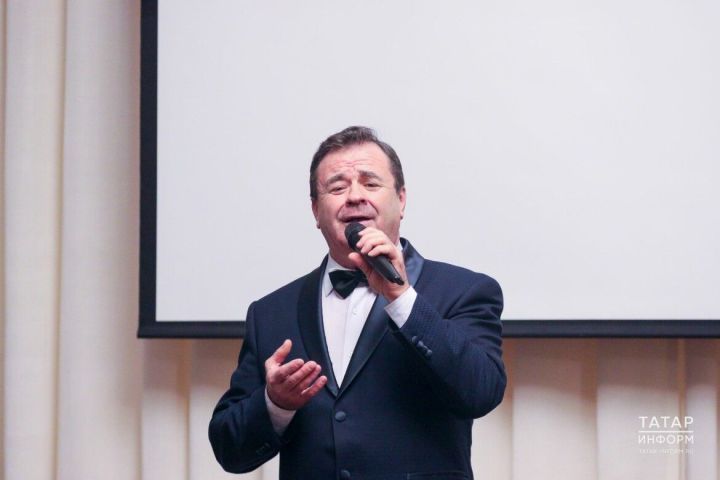 Георгий Ибушев: «Җыр ул — уенчык түгел, ә бүген кешеләр аны күбесенчә акча эшләү чарасы дип күрә»