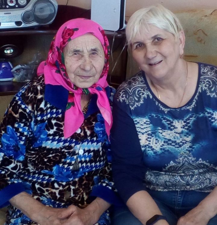 Һәр көнгә көнгә куанып яшәүче Анна Мустаева