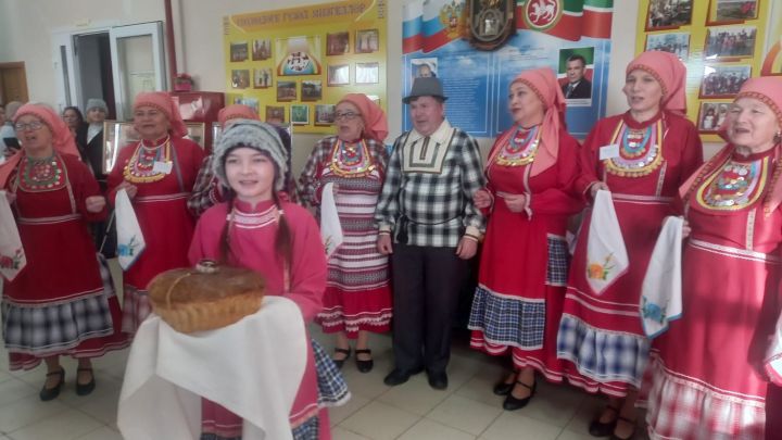 Әй, Ләке авылы лә, Ямашсыз калган Игәнә буйкайлары...