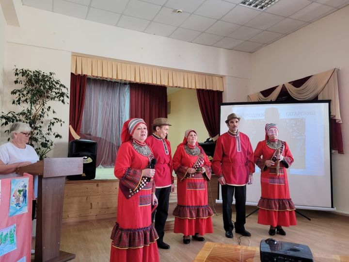 «Туганайлар» познакомили учащихся обычаями и традициями кряшен
