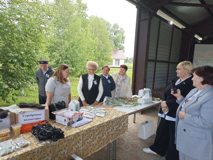 Серебряные волонтеры из Ленинского сельского поселения приняли участие в открытии Добро Центра «Добрый Новошешминск»