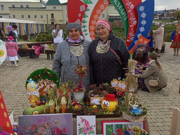 Үрәсбаш балалар бакчасы коллективы ярминкәдә катнашкан