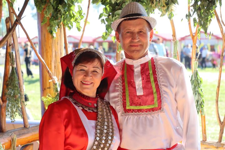 Владимирдан Николай Бачков шәхси тормышында да, педагоглык хезмәтендә дә ихтирамга лаек карендәшебез