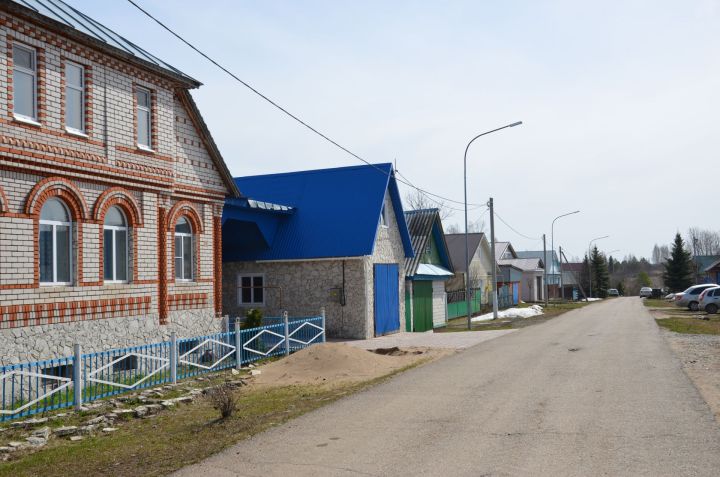Озын бер урамнан торган авыл - Кырбаш