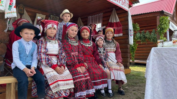 Балалар өчен шигырьләр