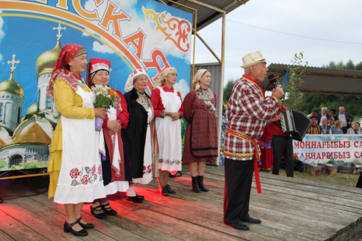 Якты Күлдә аутентик керәшен костюмнары конкурсы узды