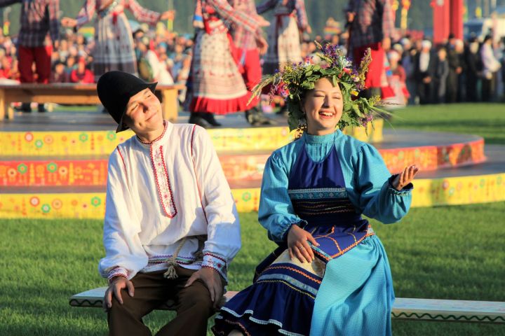 Керәшен җыруы: «Ай, илегез сезнең»