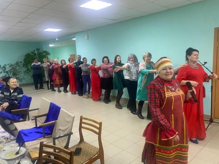 «Дуслык күпере»: Порымда Иске Яңа елны керәшенчә бәйрәм иттеләр