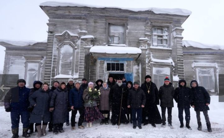 Янсуарның Изге Покрау чиркәвенә Митрополит Кирилл килгән