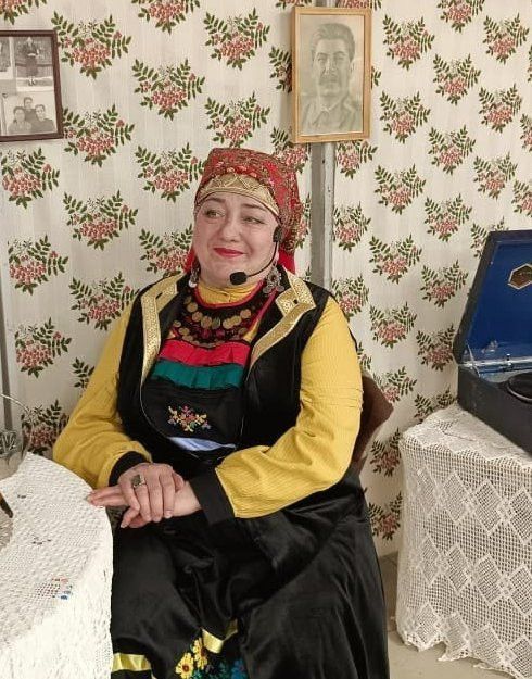 Түбән Камадан Галина Буланова сабый чакта Бал Спасы бәйрәме уздырганнарын сөйләде