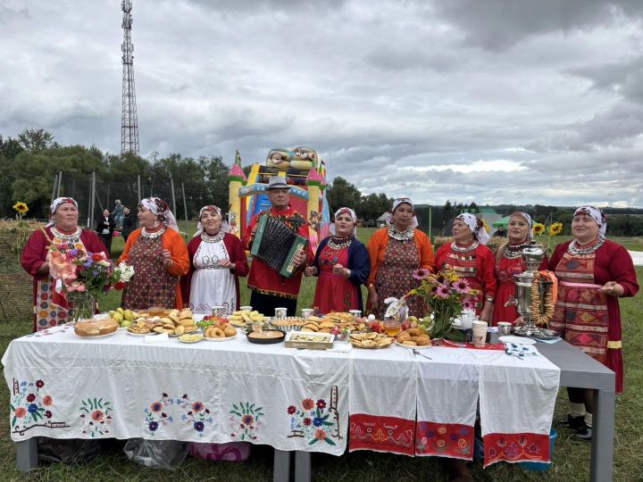 Баландышта «Түгәрәк уен»да карендәшләр дә катнашты